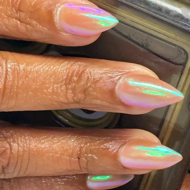 Holographic Chrome