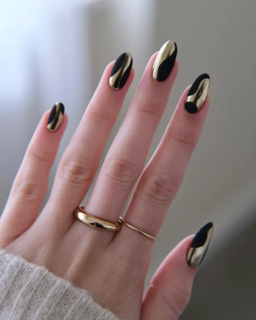 Glamorous Black + Gold Chrome Nail Designs