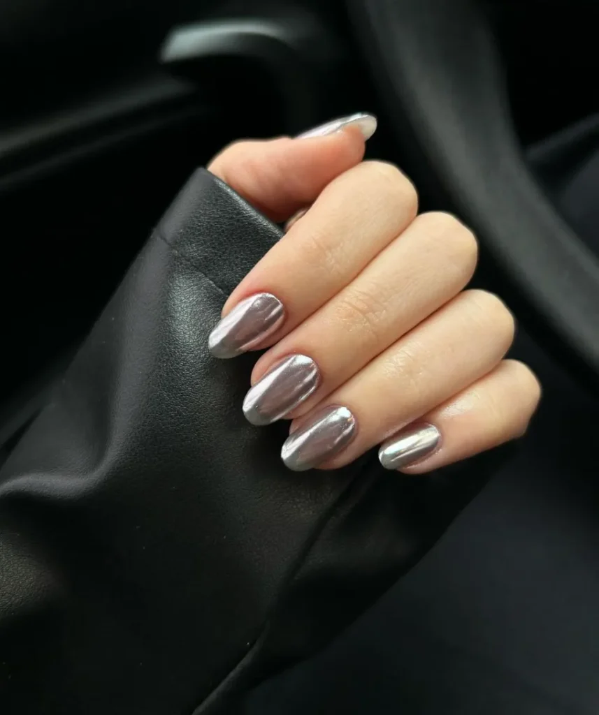 Shimmery Simple Silver Manicure