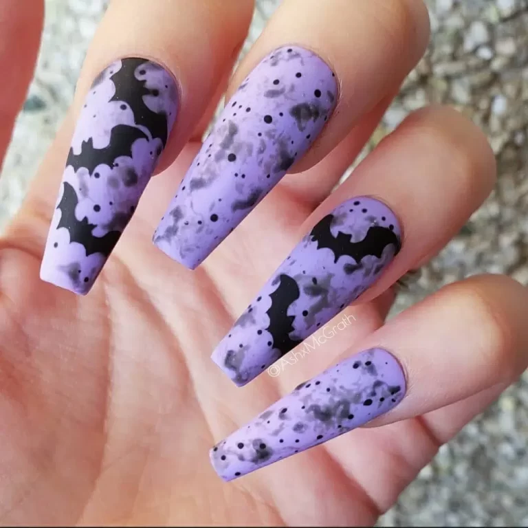 Beautiful Black and Purple Halloween Nails Design