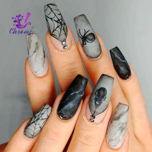 Beautiful Black and Purple Halloween Nails Designs 