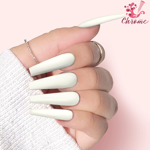 Chalk White Chrome Nails