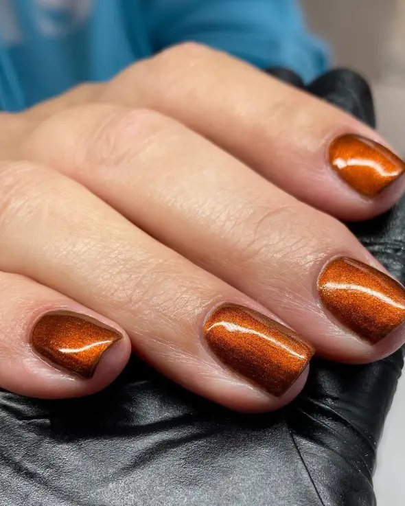 Copper chrome super shiny short nails
