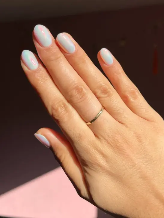 Short white unicorn chrome nails
