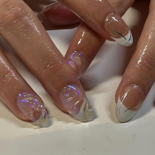 vanilla chrome nails