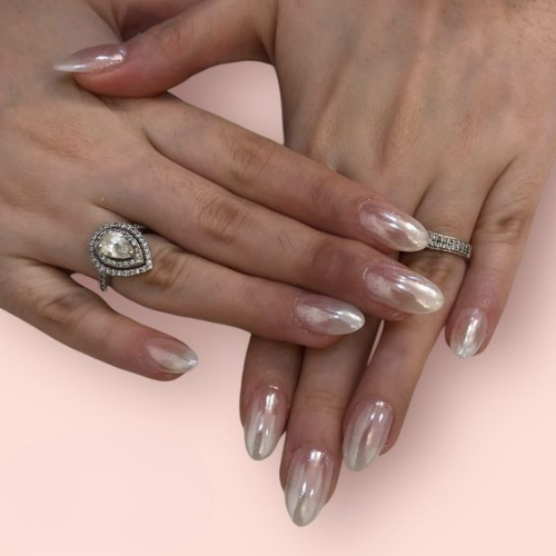 vanilla chrome nails